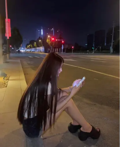 上海椒辣子玉米肋-柚子酸奶油-酱料理：一口惊艳的味觉风暴🌪️